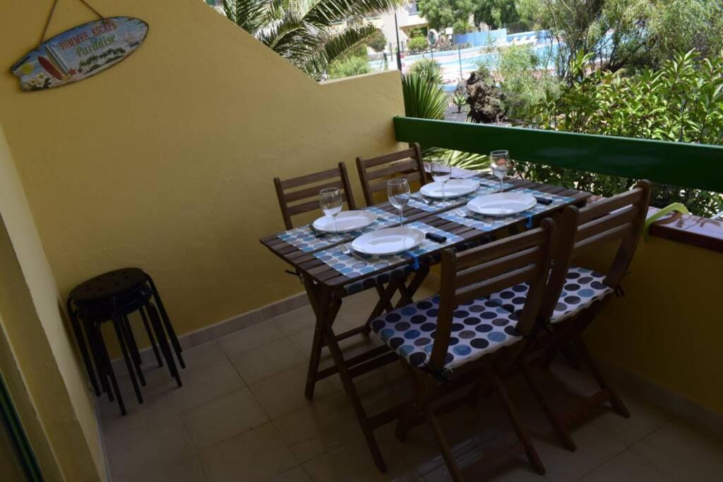 Appartement Bouganville rez-de-chaussée WIFI Costa De Antigua Exterior foto